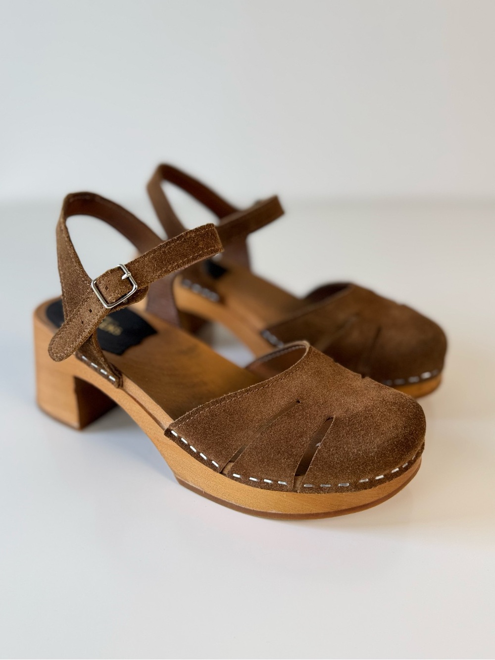 Swedish Hasbeens Baskemolla High Mary Jane Clog Brown Suede Size EU 38 US 8